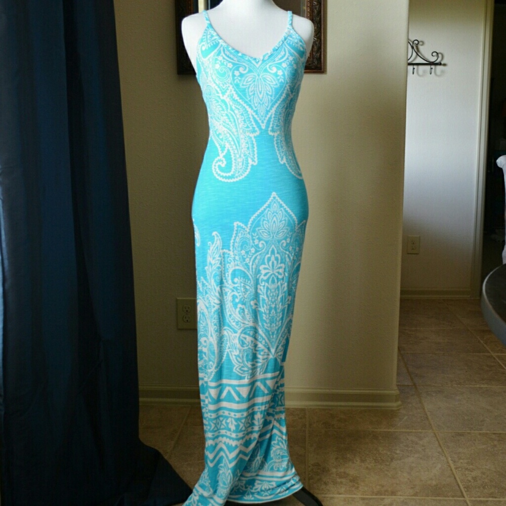 International Concepts Maxi